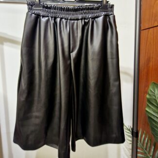 μαυρηβερμουδα